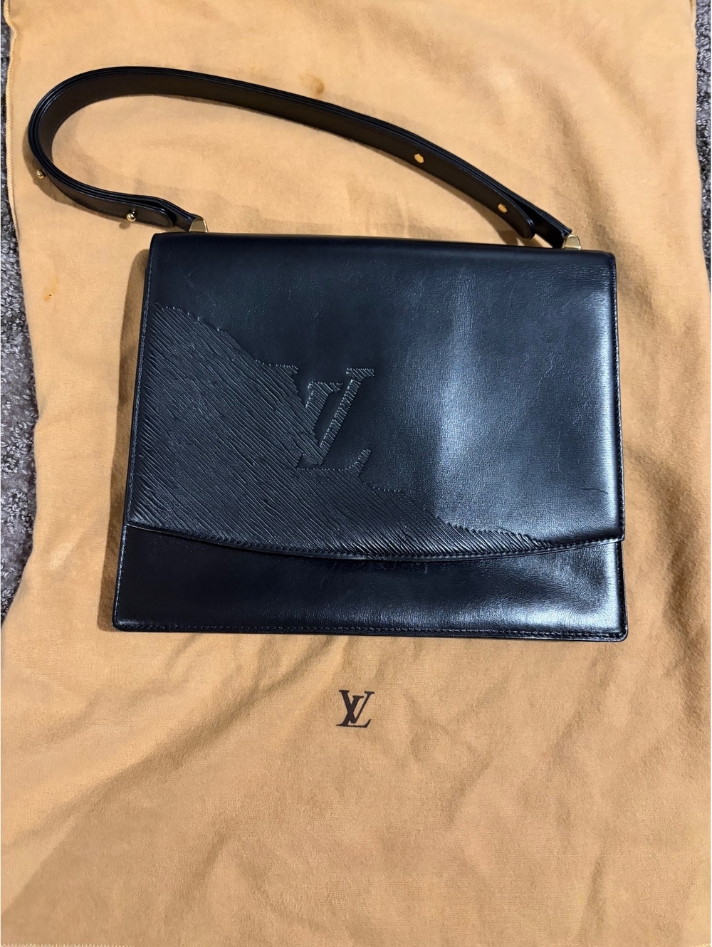 Rare Louis Vuitton Black Epi Leather Buci Opera Bag Vintage EUC